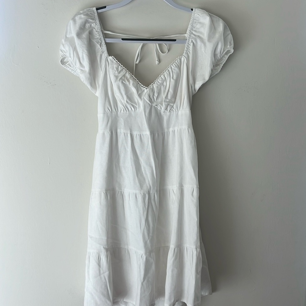 White backless pacsun dress